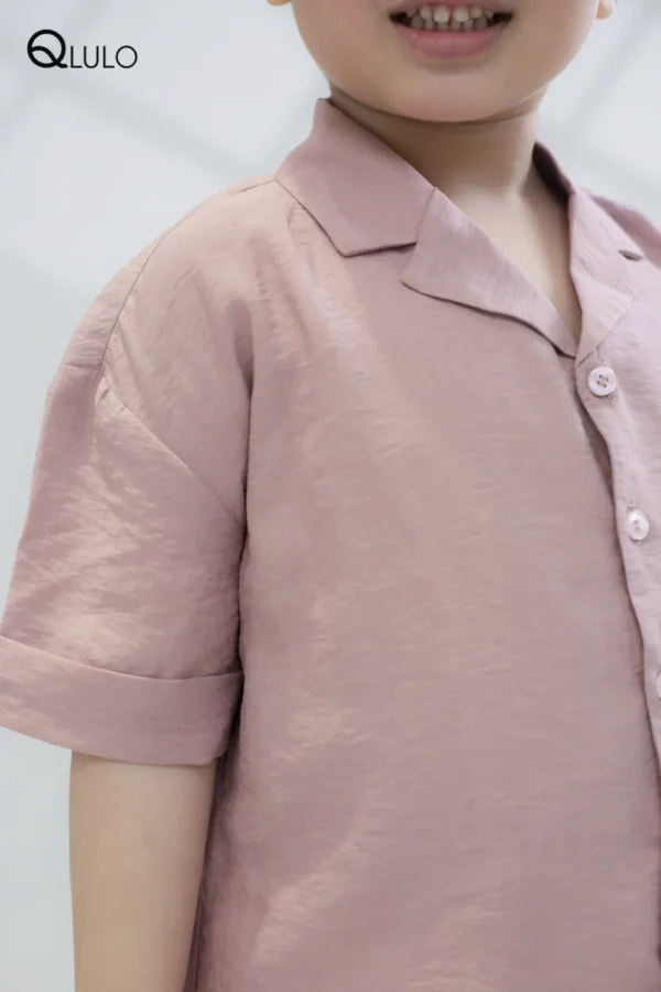 Áo sơ mi tay ngắn của bé trai QLULO - Cotton 24SM1020-PLUM -1