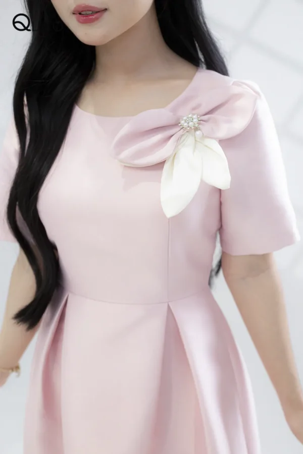 Váy đầm thiết kế sang trọng QLULO, album Angel - 24AG2010-PINK